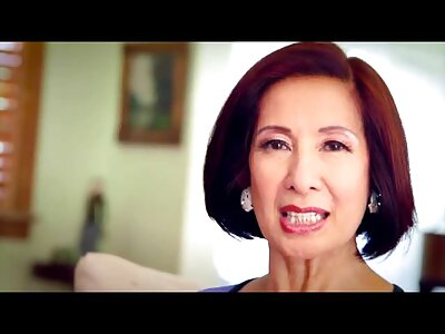 ធ្វើការជាមួយ Tits របស់យើងចេញ